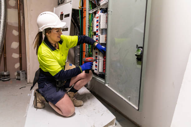 Best Affordable Emergency Electrician  in East Freehold, NJ
